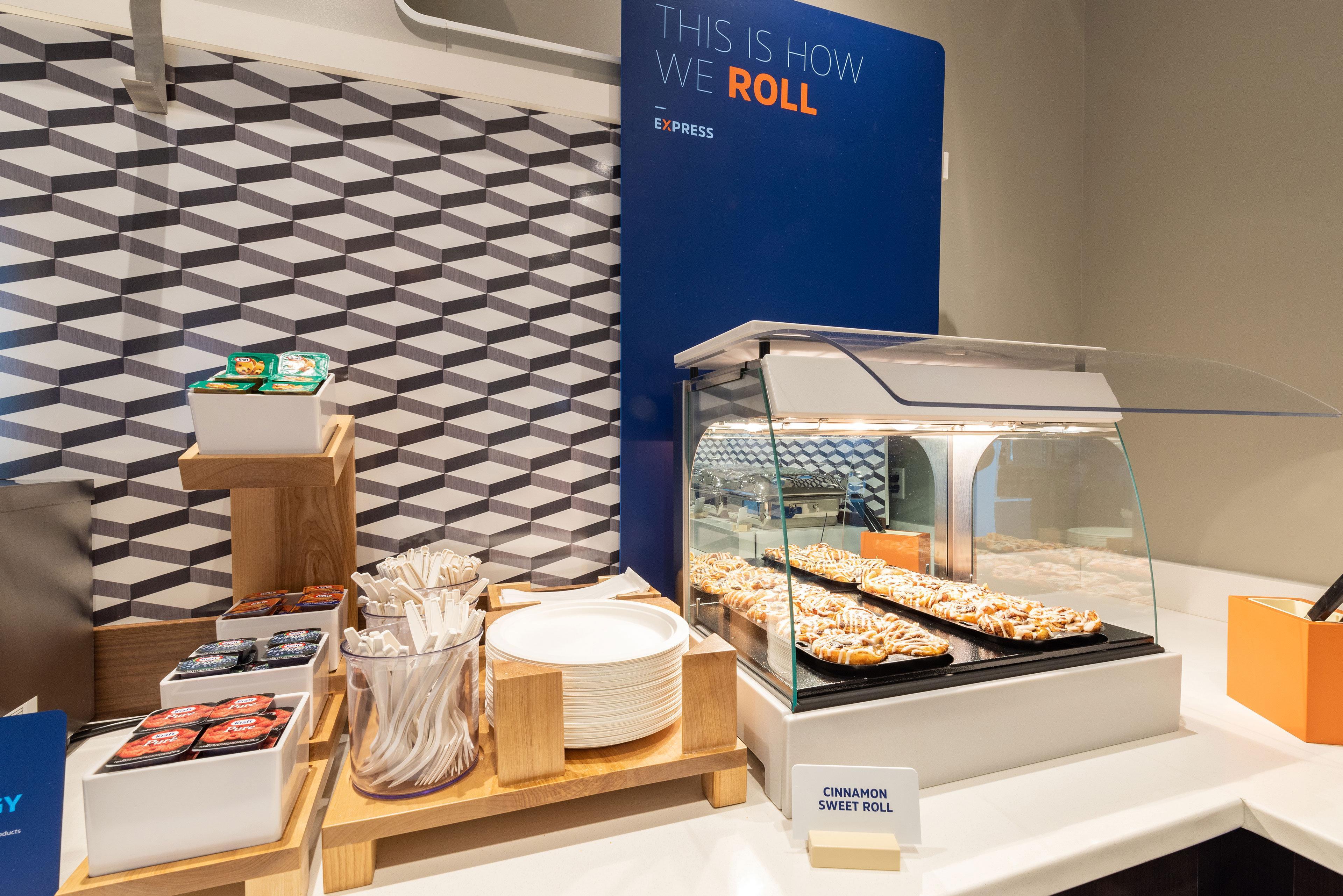 Holiday Inn Express & Suites Wadsworth By Ihg Exteriör bild